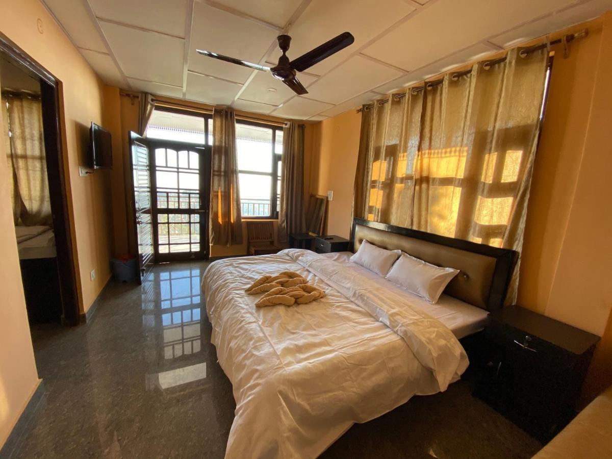 Redeem Cafe & Homestay McLeod Ganj Eksteriør billede
