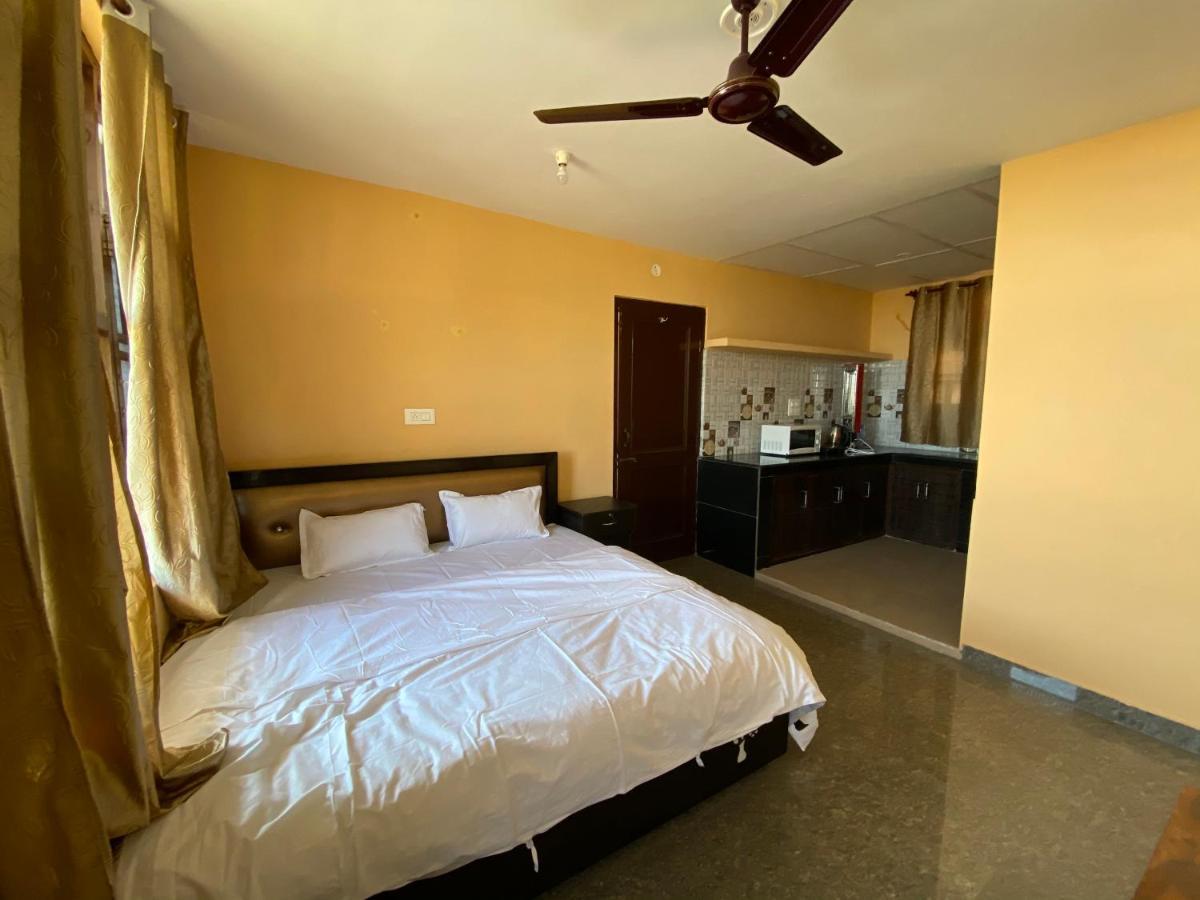 Redeem Cafe & Homestay McLeod Ganj Eksteriør billede
