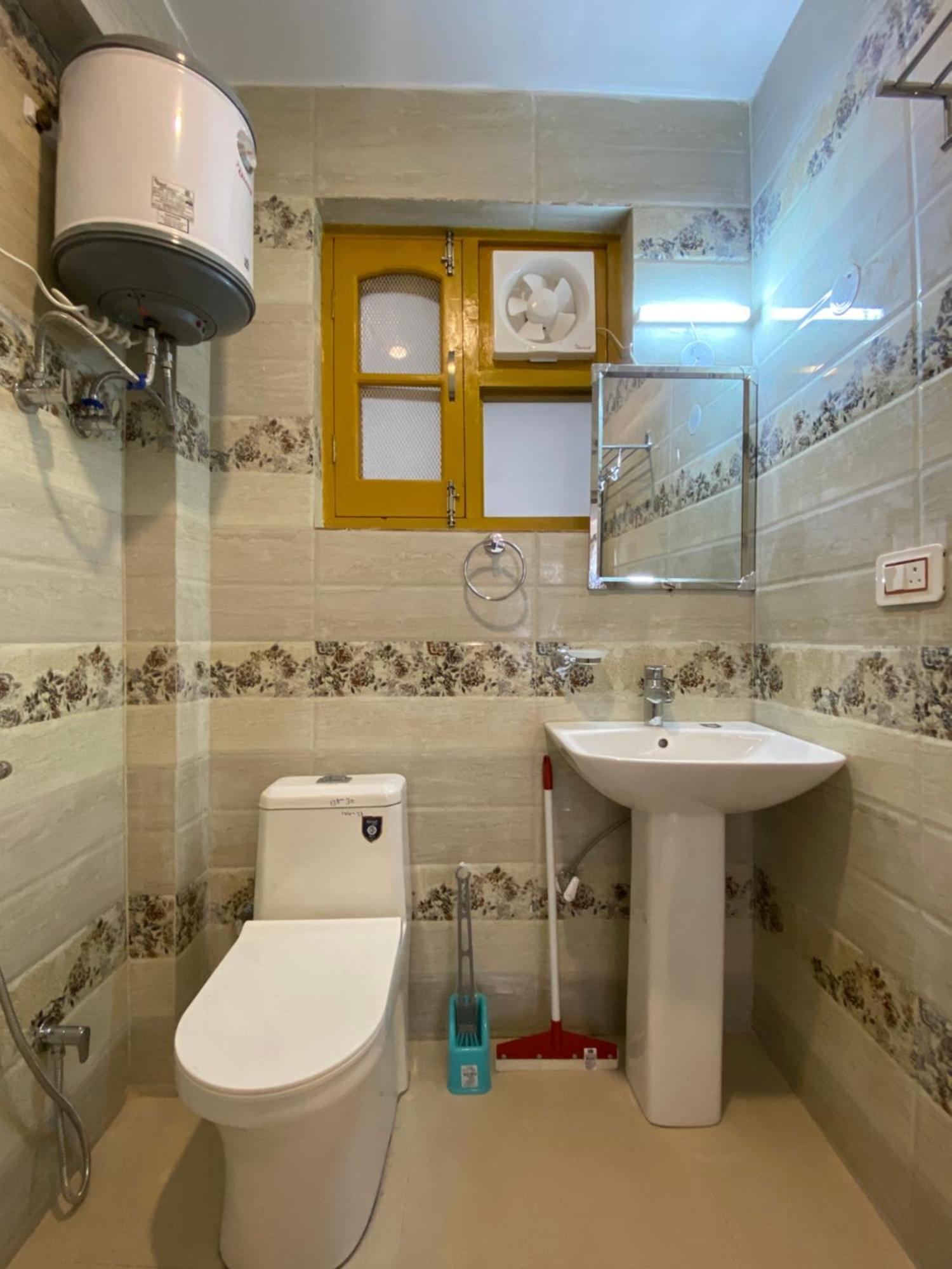 Redeem Cafe & Homestay McLeod Ganj Eksteriør billede
