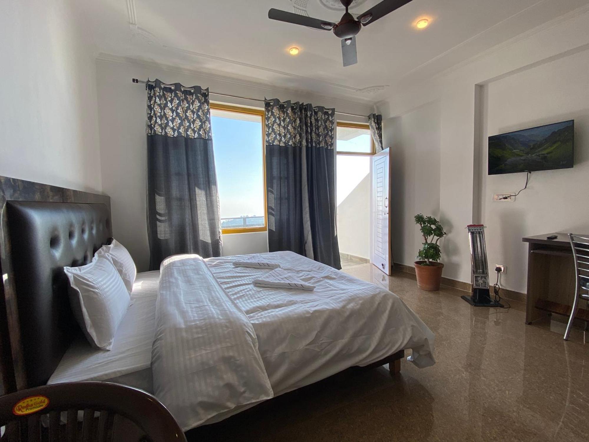 Redeem Cafe & Homestay McLeod Ganj Eksteriør billede